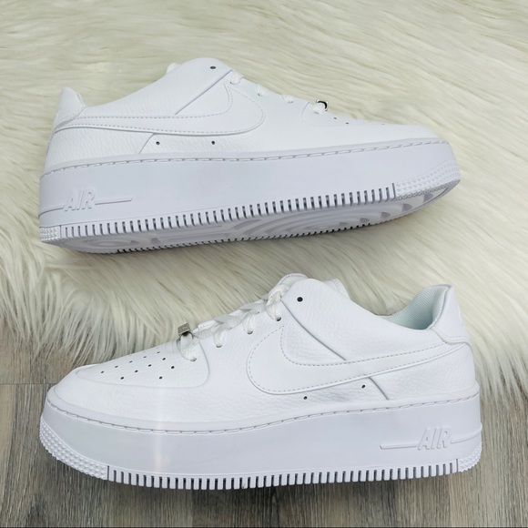 NWT Nike Air Force Sage Low Women’s Shoes - Picture 4 of 8